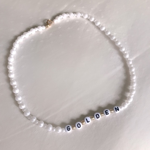 5/$20 ENTIRE SHOP CLEARANCE Golden handmade beaded necklace ⭐️ - Picture 2 of 2